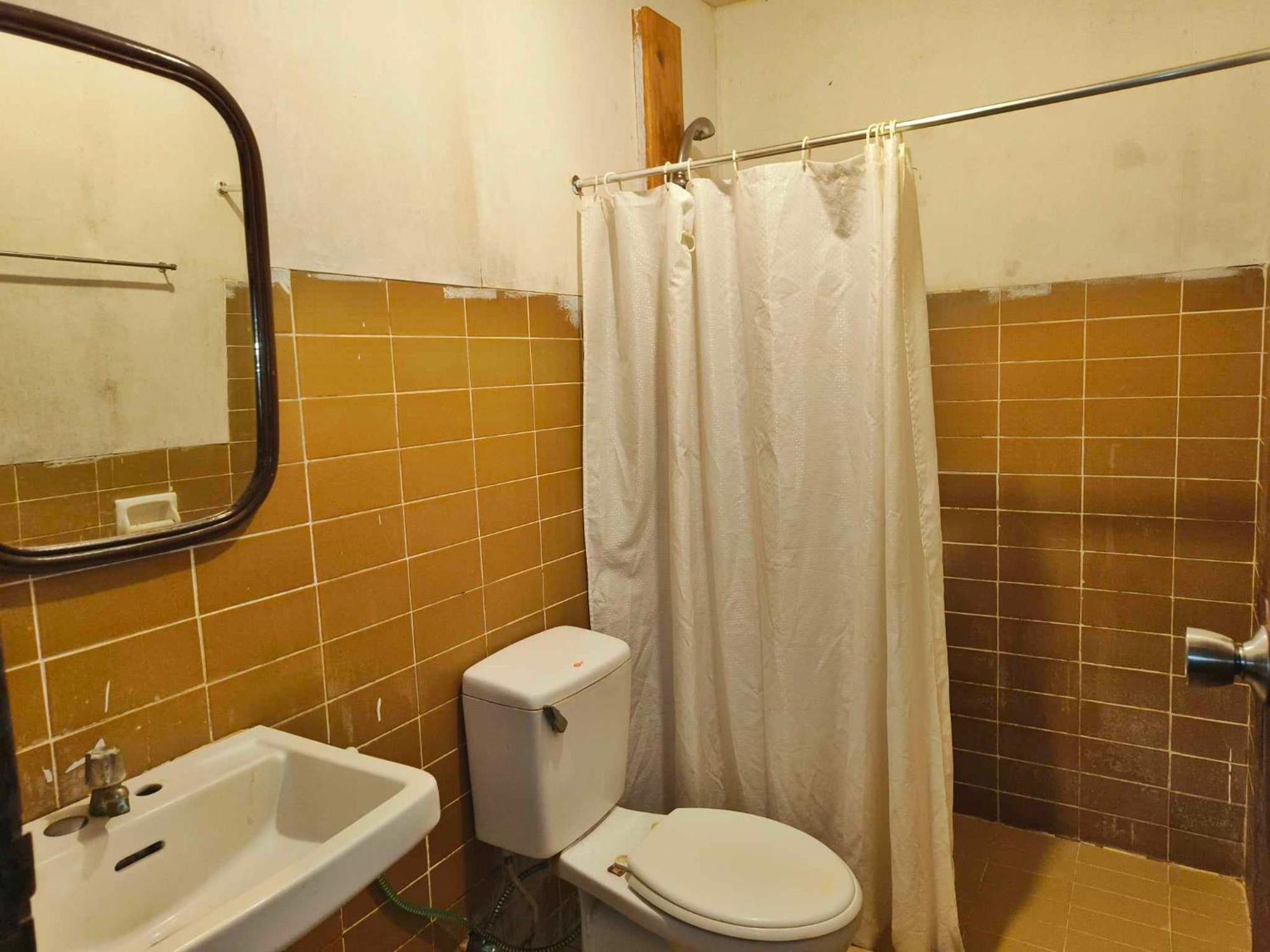 Lokal Hut Bed And Breakfast Puerto Princesa Εξωτερικό φωτογραφία