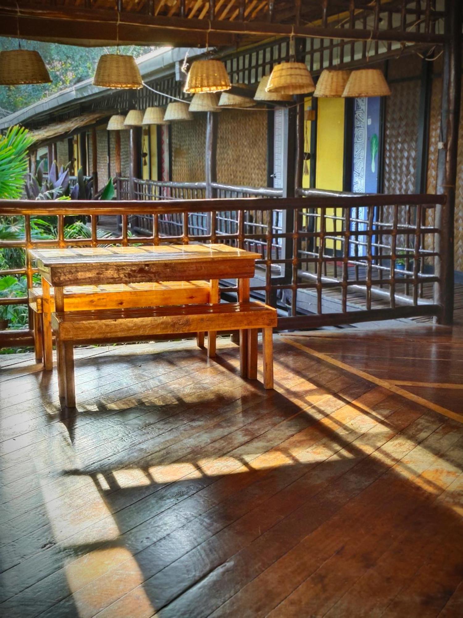 Lokal Hut Bed And Breakfast Puerto Princesa Εξωτερικό φωτογραφία